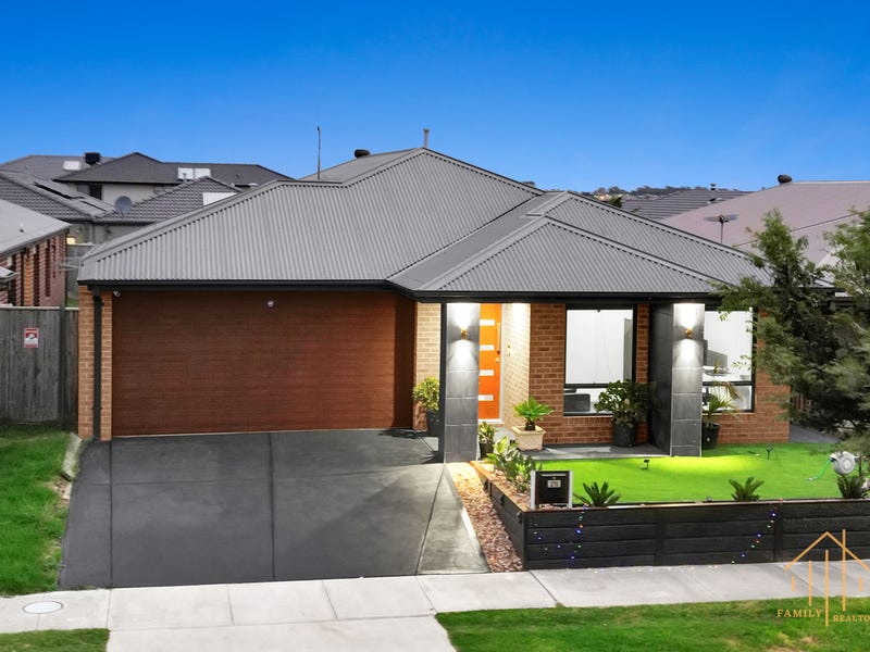 276 Heather Grove, Clyde North, VIC 3978