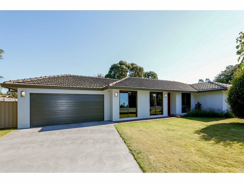 7 Rhodes Drive, Sale, VIC 3850