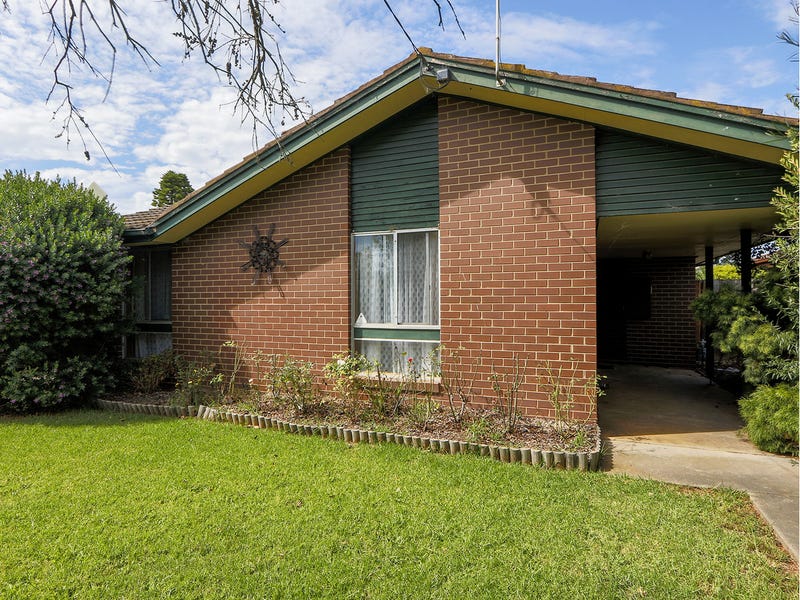 40 Bowman Drive, Sale, Vic 3850 Property Details