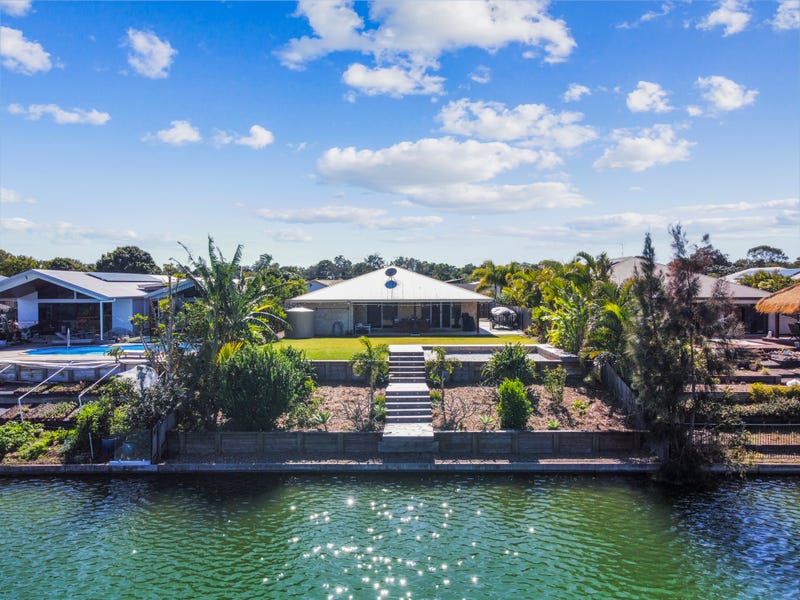 81 Northshore Avenue, Toogoom, Qld 4655 Property Details