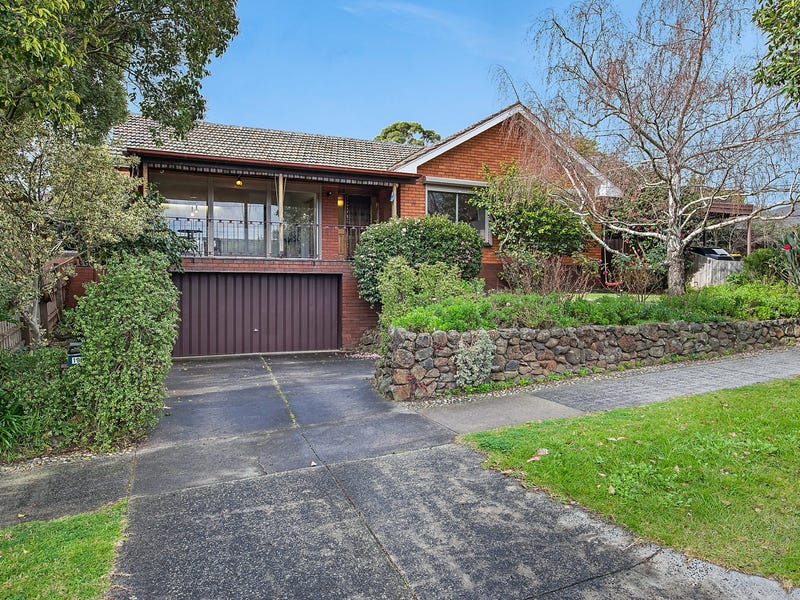10 Mayfield Drive, Mount Waverley, VIC 3149