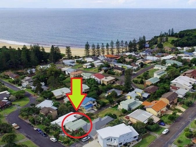 22 Surfview Avenue, Black Head, NSW 2430