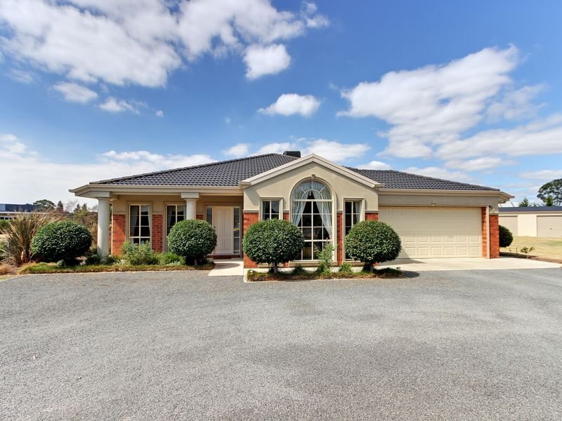 20 Rhodes Drive, Sale, Vic 3850 Property Details