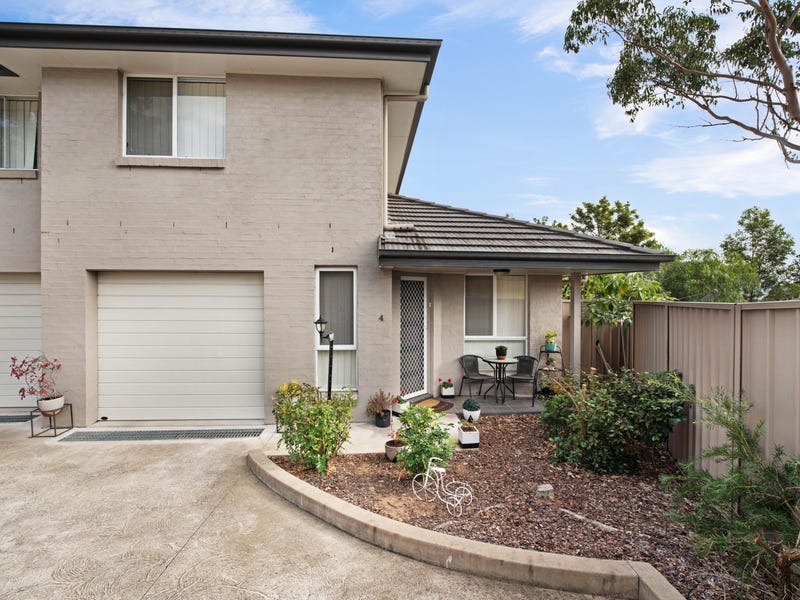 4/2123 Harvey Road, Rutherford, NSW 2320