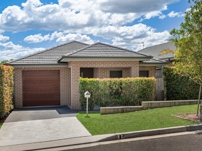11 Baw Baw Avenue, Minto, NSW 2566 Property Details