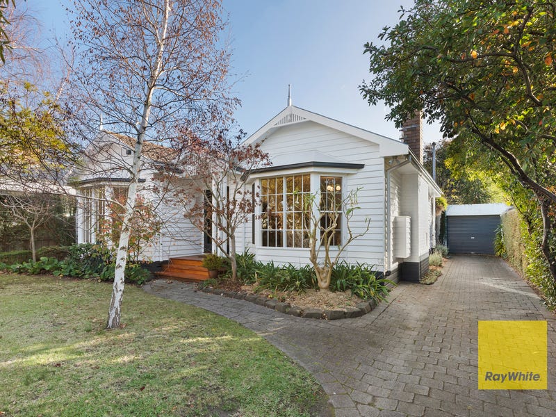 16 Pavo Street, Belmont, Vic 3216 Property Details