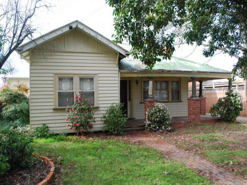 35 Maude Street, Shepparton, Vic 3630 Property Details