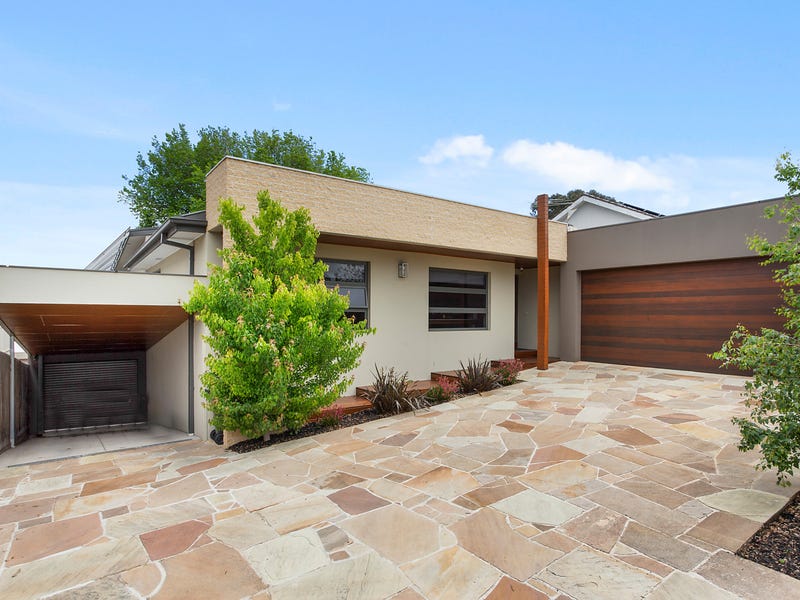 7 Skyline Drive, Keilor, Vic 3036 Property Details