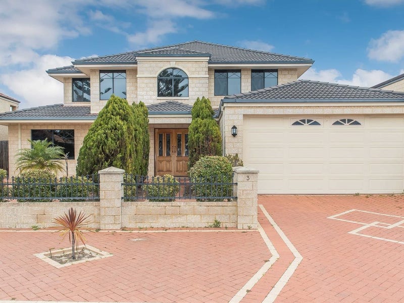 3 Hyde Court, Hillarys, WA 6025