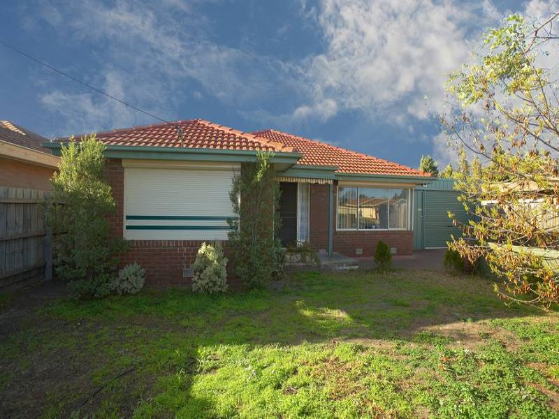 60 Station Road, Melton South, VIC 3338