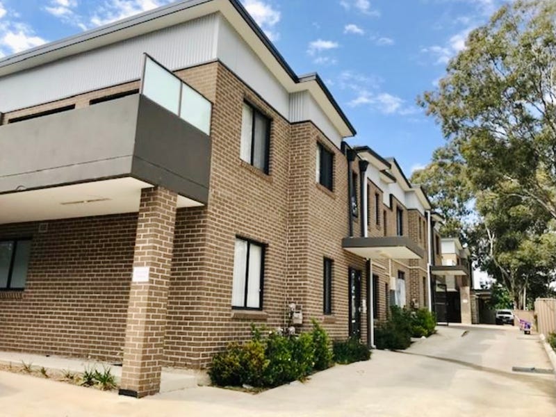 1/9 Bogalara Road, Old Toongabbie, NSW 2146