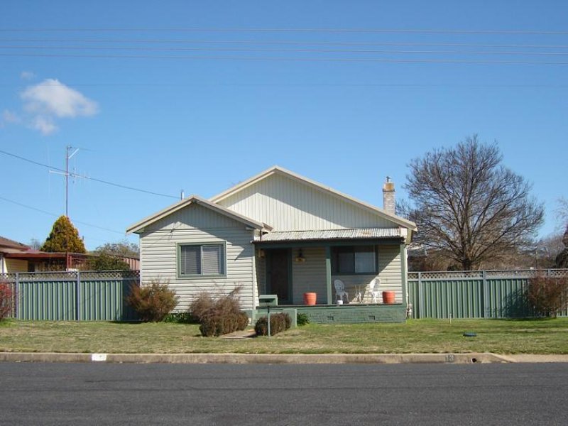 13 Marsden Street, Blayney, NSW 2799