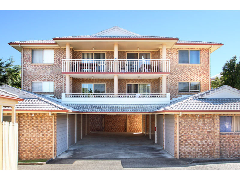 4/31 Crown Street, Holland Park West, Qld 4121