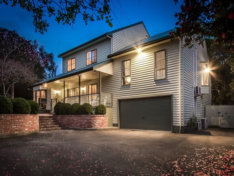 2 View Crescent, Montrose, Vic 3765 Property Details