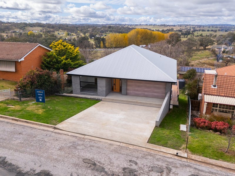 8 Mcardle Street, Molong, NSW 2866 House for Sale