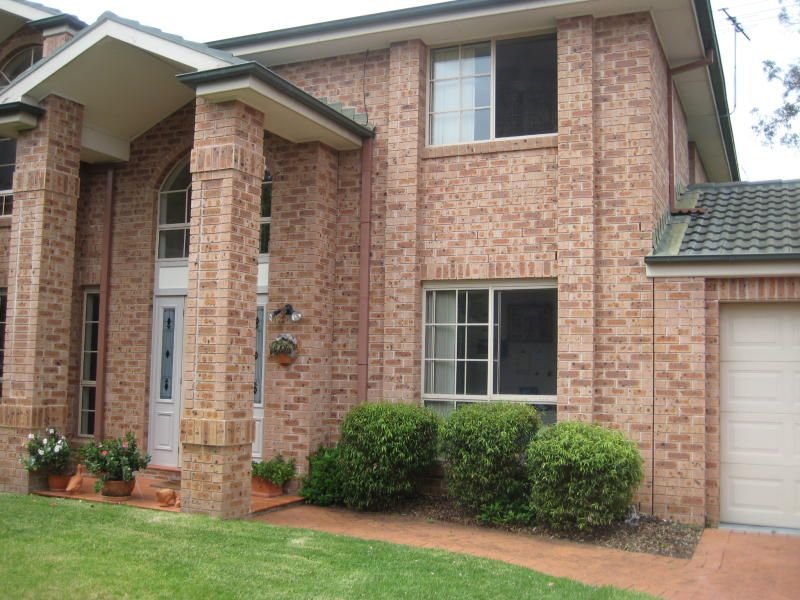 7 LYNDALE PLACE, Belrose, NSW 2085 Property Details