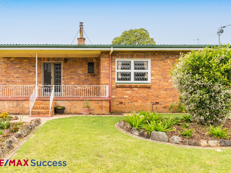 10 Teesdale Avenue, Newtown, QLD 4350