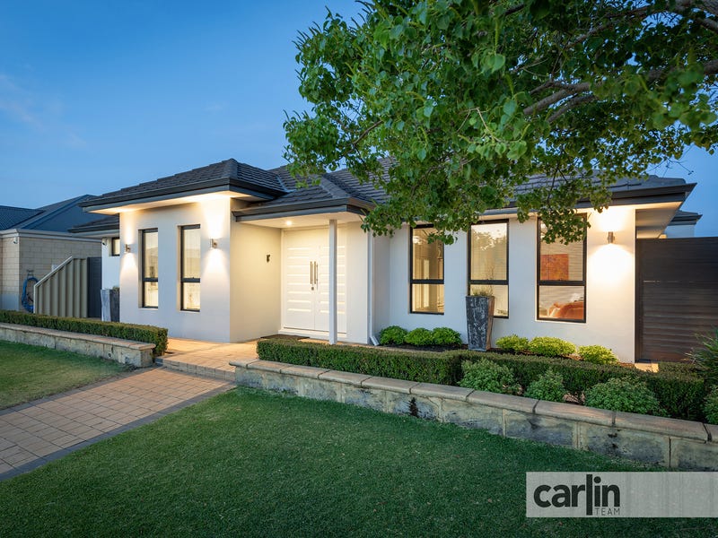 10 Halcyon Way, Atwell, WA 6164 Property Details