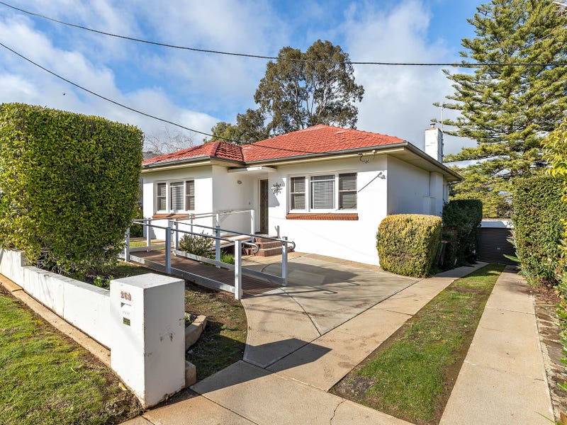 269 Bernhardt Street, East Albury, NSW 2640