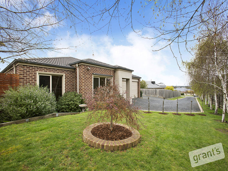 6 Kerry Place, Garfield, Vic 3814 Property Details