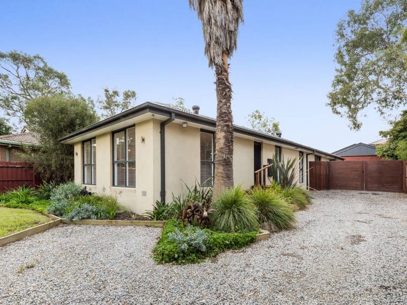 53 Windermere Drive, Ferntree Gully, VIC 3156