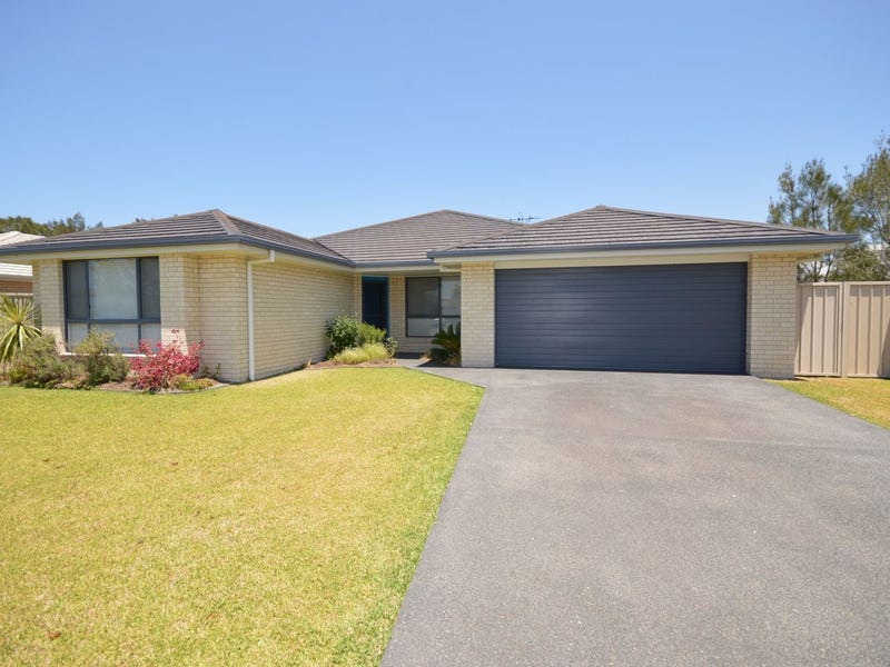 57 Pretoria Parade, Harrington, NSW 2427