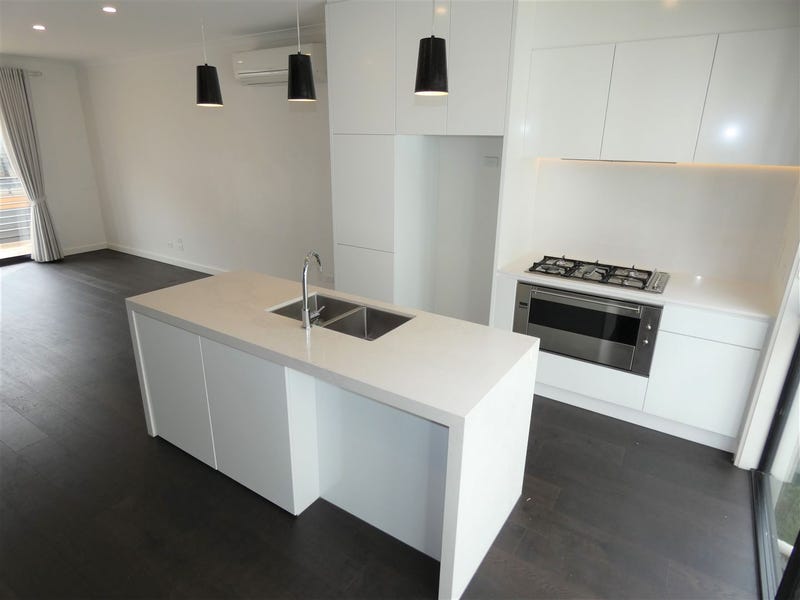 11 Quinn Road, Port Melbourne, VIC 3207