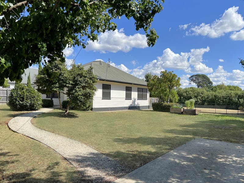39A Old Lancefield Road, Woodend, VIC 3442