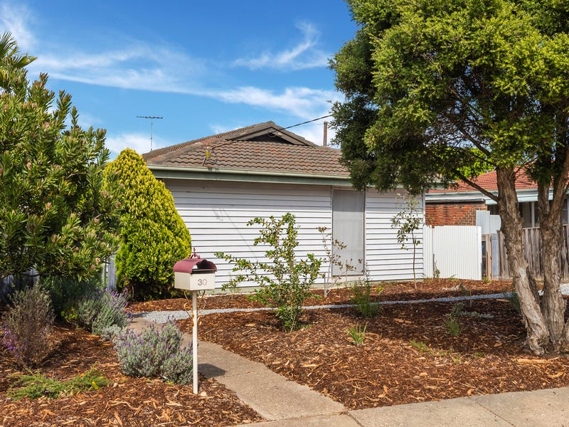 30 Lyle Street, Bacchus Marsh, VIC 3340