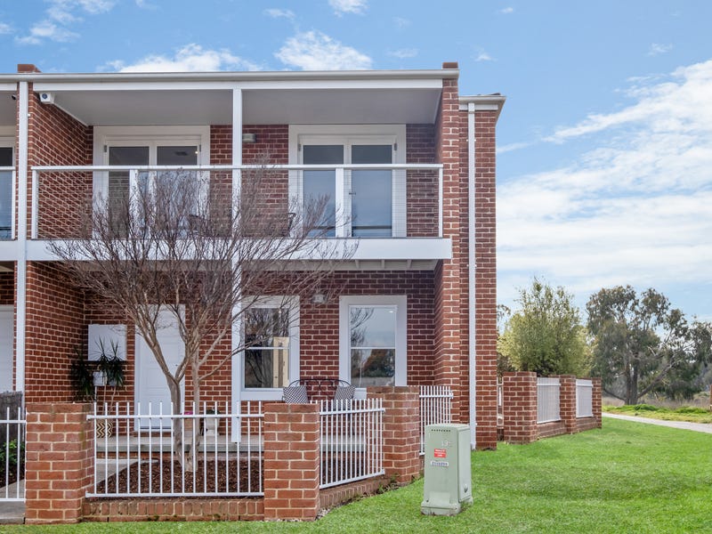 60 Mapleton Avenue, Harrison, ACT 2914