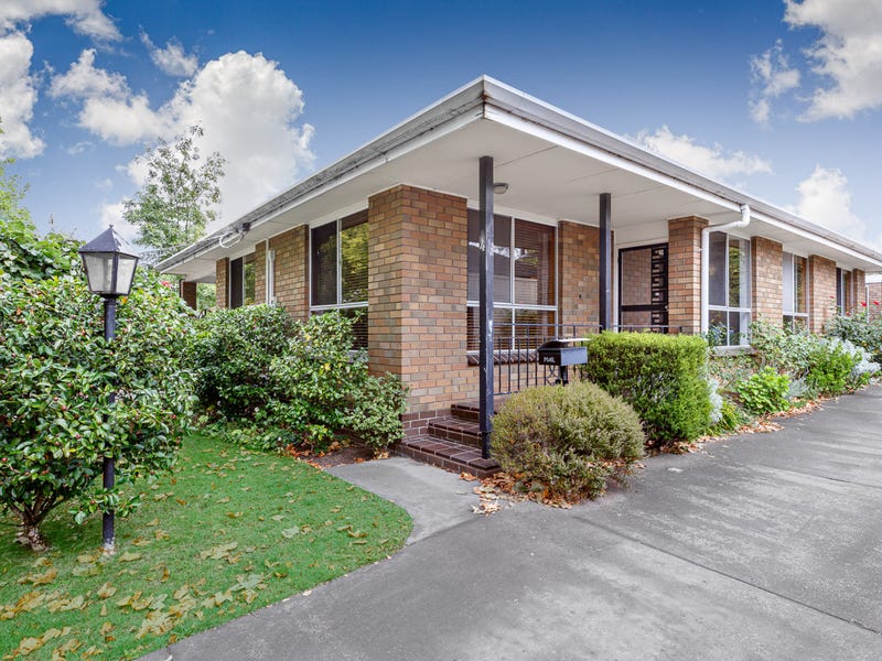 1/4 Pleasant Street South, Newington, Vic 3350 Property Details