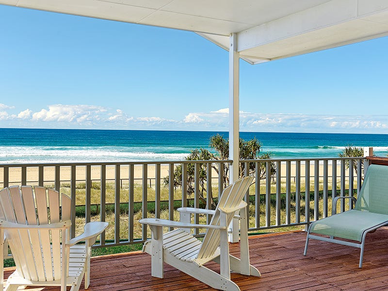 454 The Esplanade, Palm Beach, QLD 4221