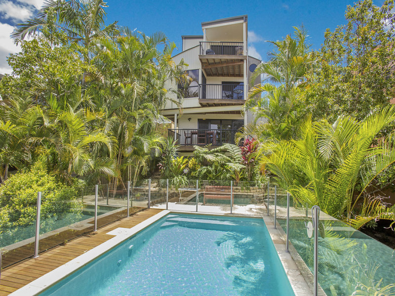 36 Tweed Street, Coolangatta, Qld 4225 Property Details