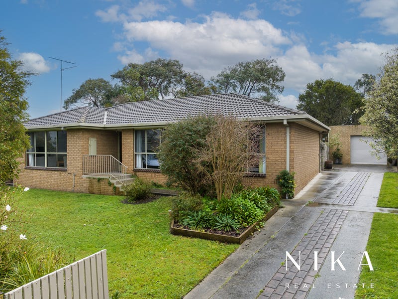 10 Poplar Street, Wonthaggi, Vic 3995 Property Details