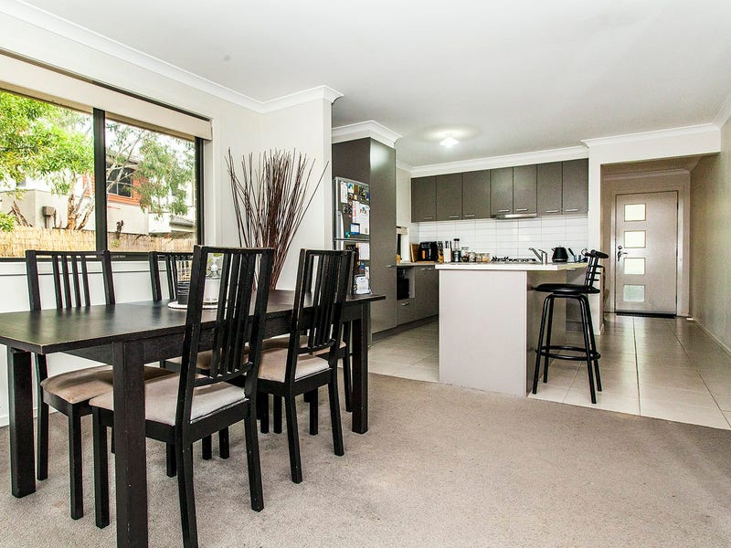 49 Spriggs Drive, Croydon, Vic 3136 Townhouse for Sale realestate