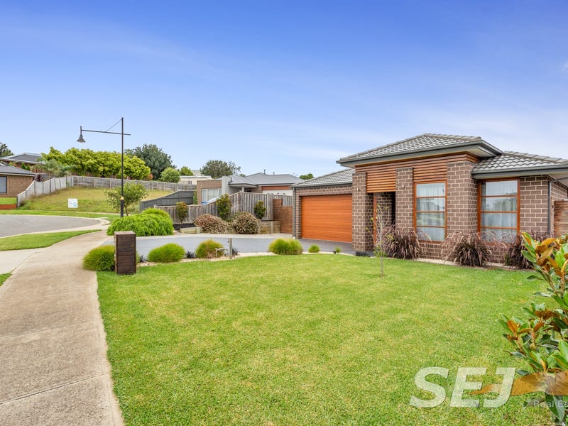 12 Huntingfield Court, Warragul, Vic 3820 Property Details