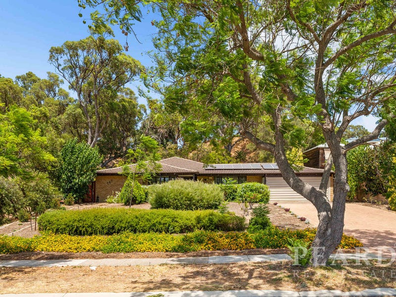 147 Edgewater Drive, Edgewater, WA 6027