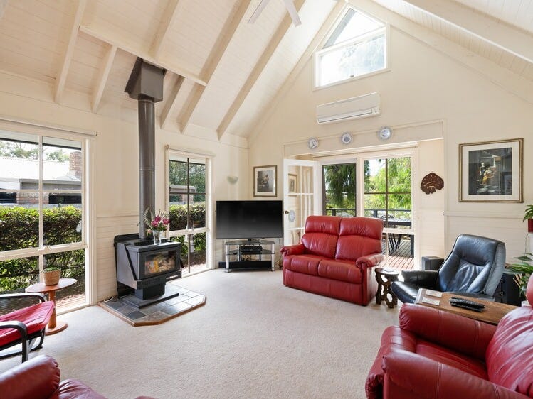 8 Wencliff Court, Newhaven, Vic 3925 House for Sale