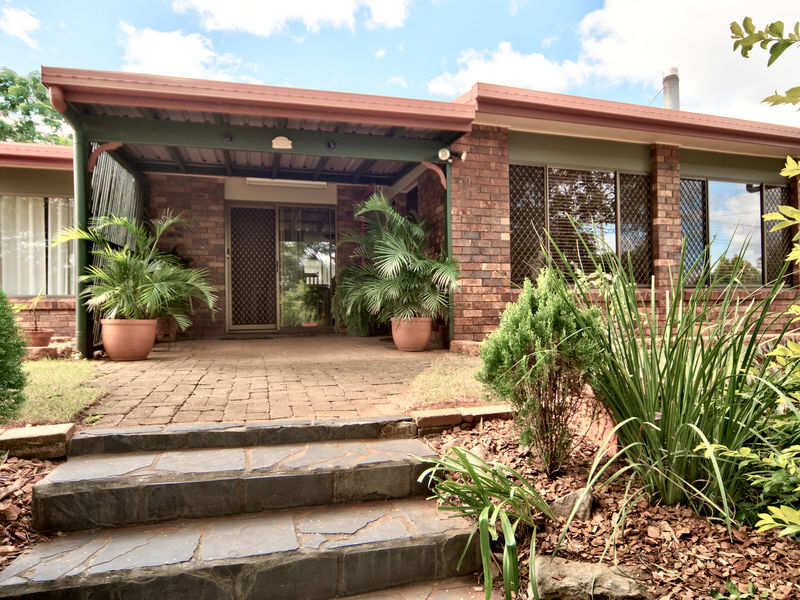 1 Somerset Close, Brassall, Qld 4305 Property Details