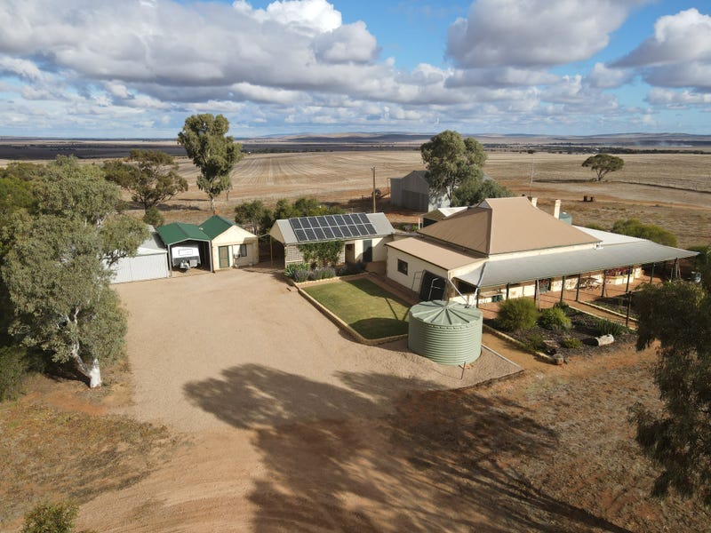 176 Huddleston Road, Crystal Brook, SA 5523