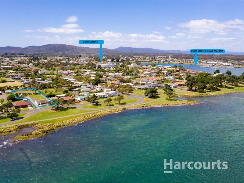 31 Esplanade North, Town, Tas 7253 House for Sale