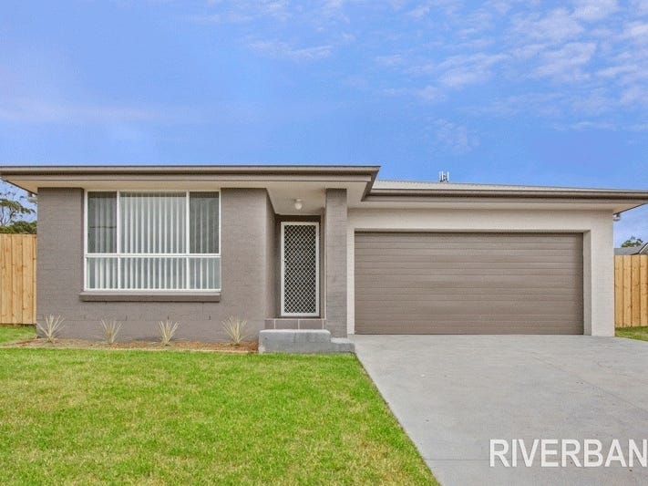 13 Teasdale Close, Narellan, NSW 2567