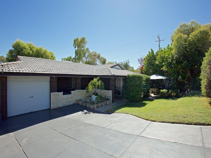 1 Flinders Avenue, Hillarys, WA 6025 Property Details