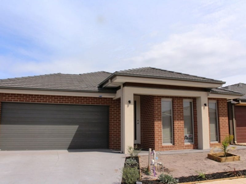 18 Brittle Street, Manor Lakes, VIC 3024