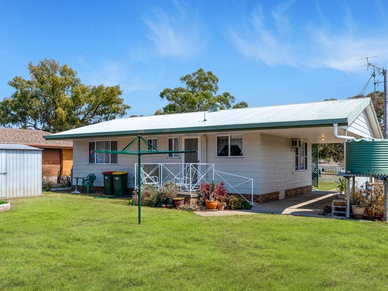 7 Elizabeth Street, Wallabadah, NSW 2343 Property Details