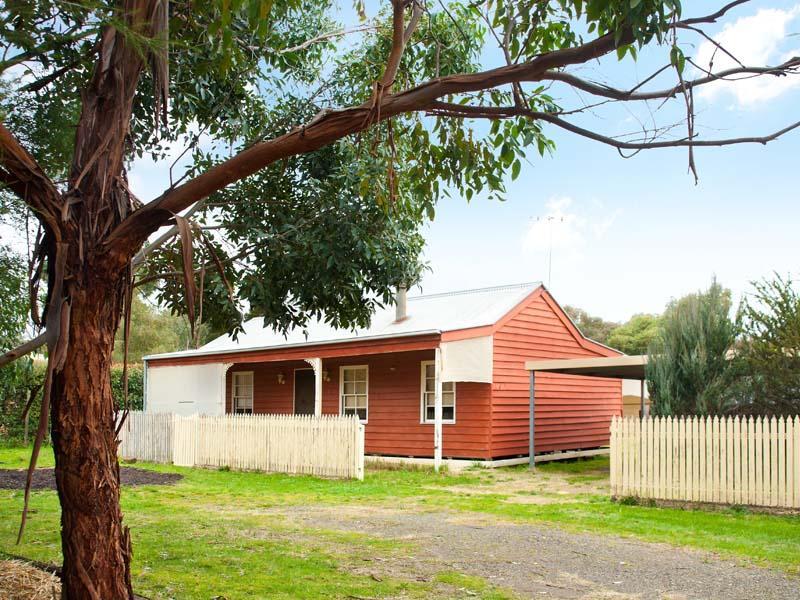 36 Bagshaw Street, Harcourt, Vic 3453 Property Details