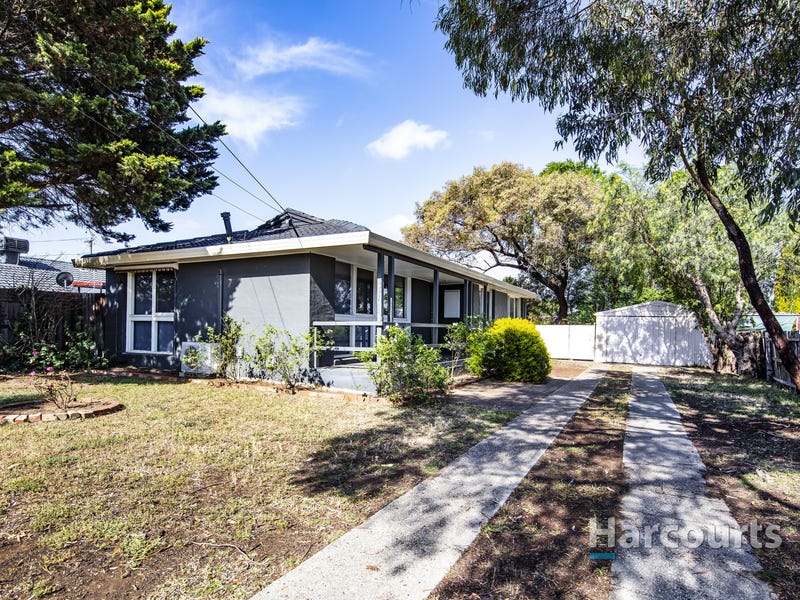 10 Kingsford Avenue, Melton South, VIC 3338