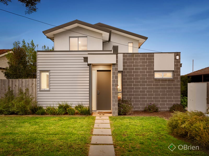 1/153 Dundas Street, Preston, Vic 3072 Property Details