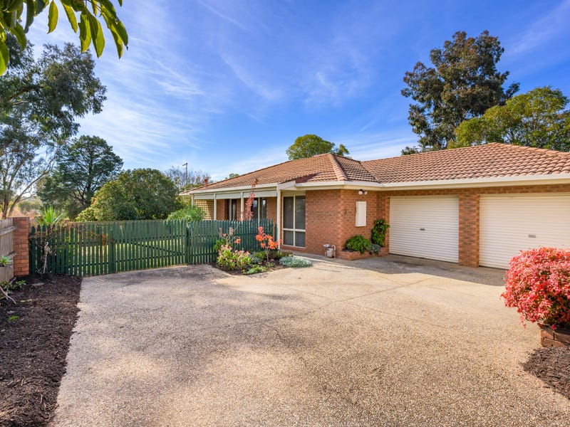2/1 Page Court, Wodonga, Vic 3690 Property Details