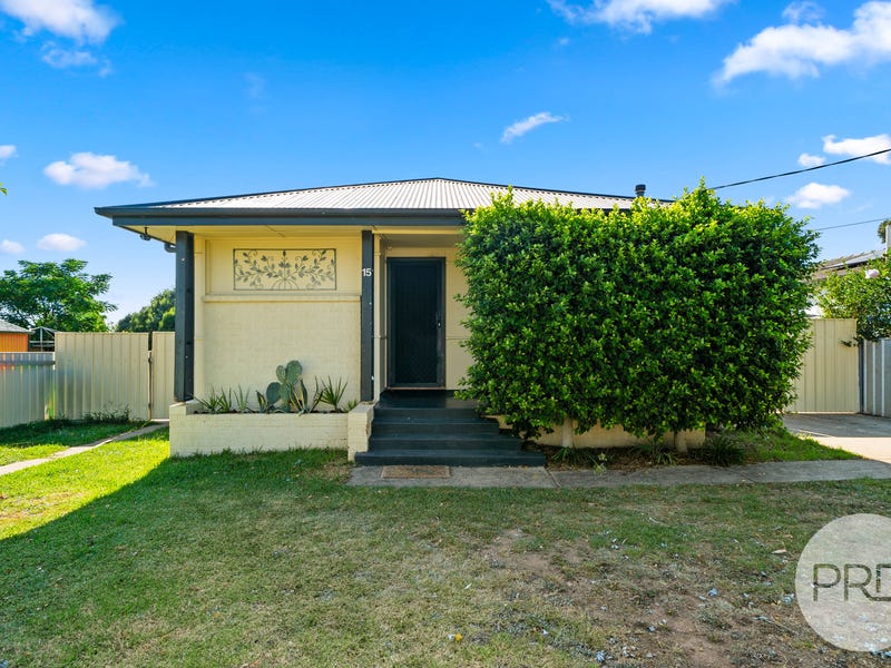 15 Lae Avenue, Ashmont, NSW 2650
